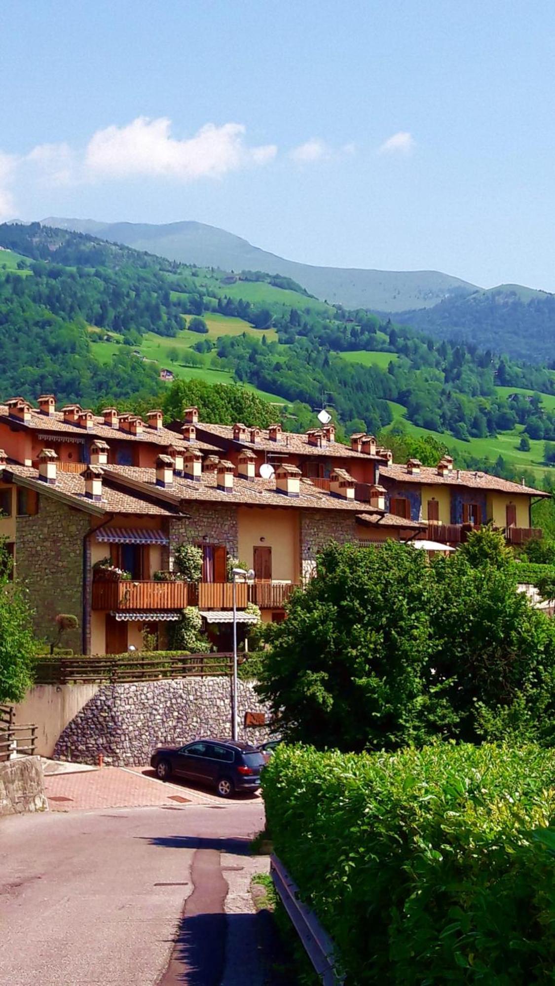 Apartmán Residenza Fornaro Premolo Exteriér fotografie